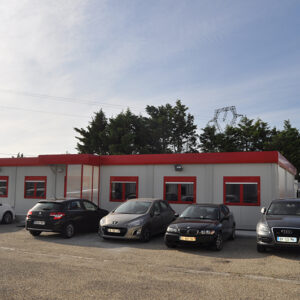 Bungalows modulaires pour aménagement de bureaux