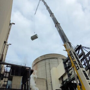 Pose de bungalows avec grue